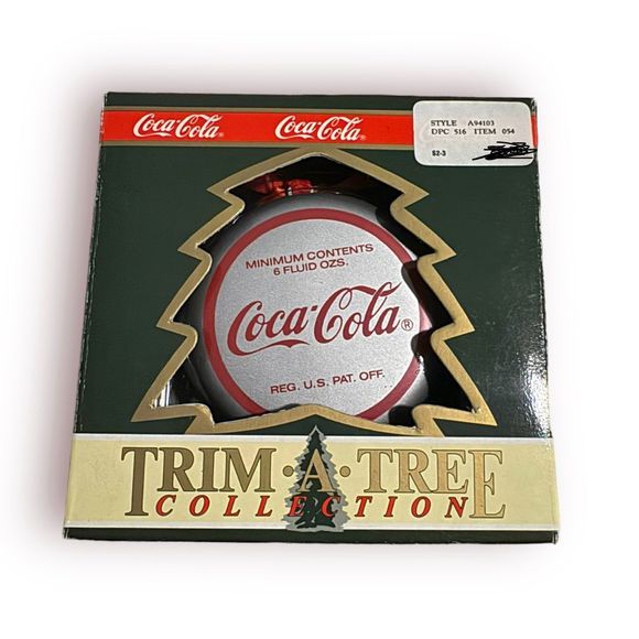 Coca Cola Trim A Tree Collection Vintage Christmas Ornament‎ Bottle Cap Santa - Picture 2 of 4